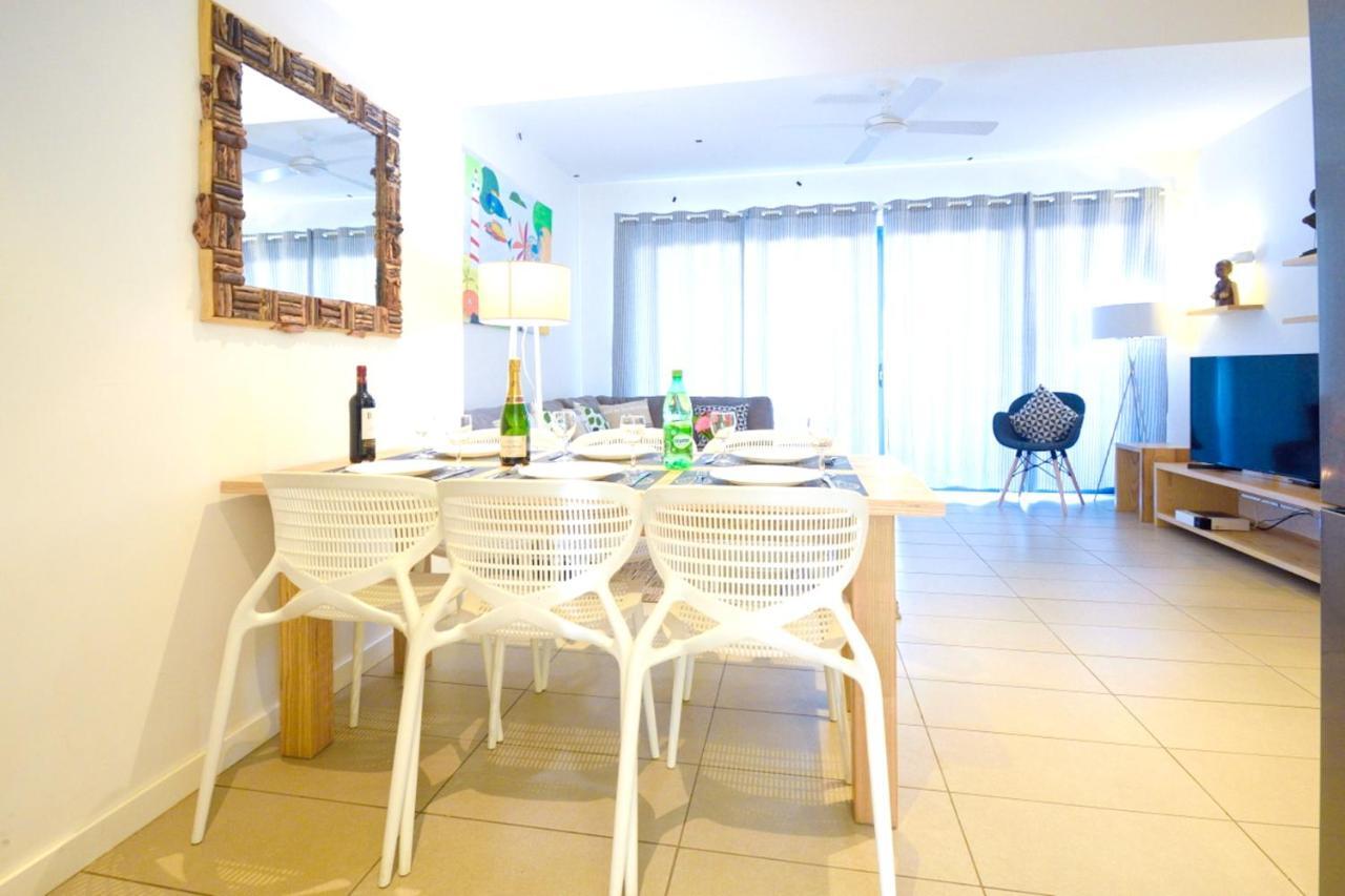 Apartment With 3 Bedrooms In Roches Noires, With Wonderful Sea View, Shared Pool, Terrace Riviere du Rempart Exterior photo