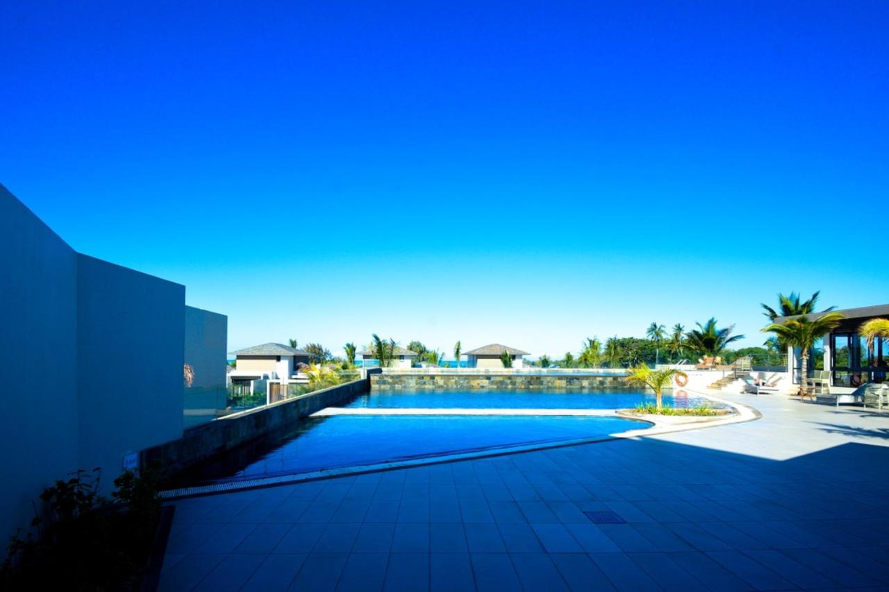 Apartment With 3 Bedrooms In Roches Noires, With Wonderful Sea View, Shared Pool, Terrace Riviere du Rempart Exterior photo